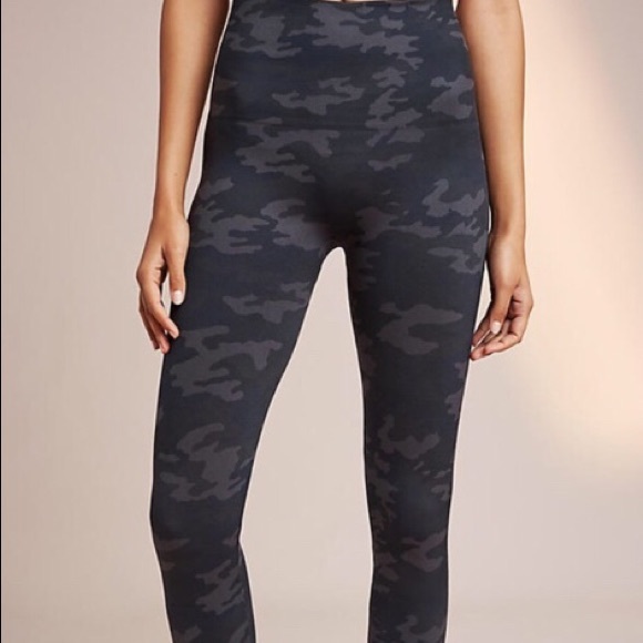 Anthropologie Pants - Anthropologie camo spanx